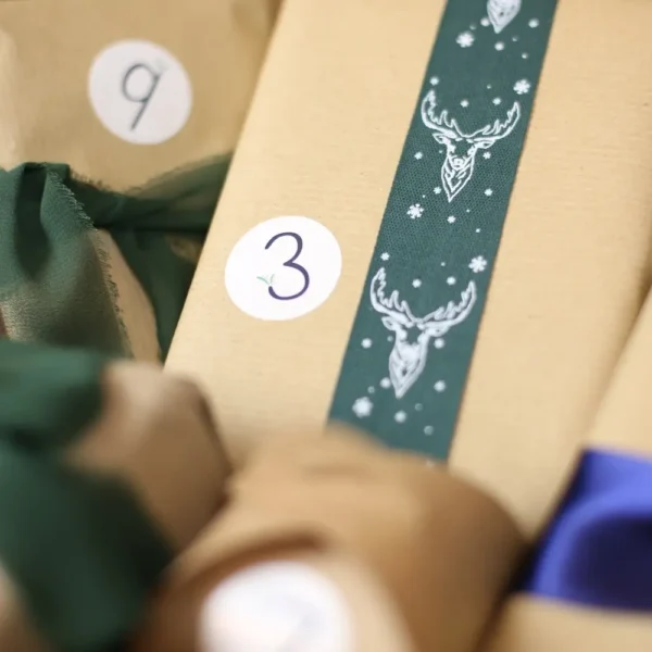 détail d'un paquet dans le calendrier de l'après noël pour les hommes