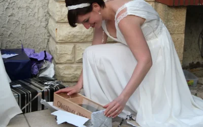 Cadeau de mariage original : 40 idées classées par profil de couple (2026)
