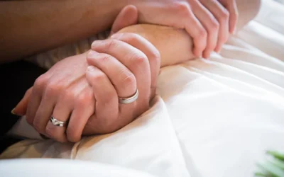 Anniversaire de mariage : symbolique et idées cadeaux pour chaque année (de 1 à 50 ans)